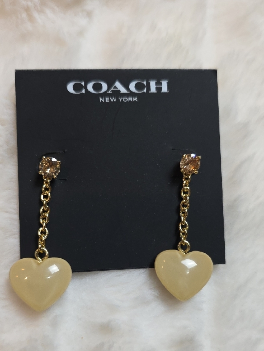 Gold-Tone Chain Heart Drop Earrings in Cream - Picture 3 of 3
